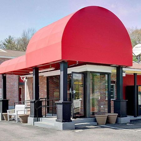 Econo Lodge Sharon Exteriér fotografie