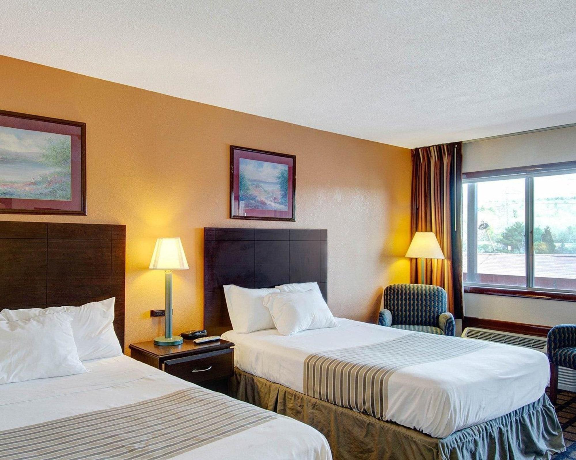 Econo Lodge Sharon Exteriér fotografie